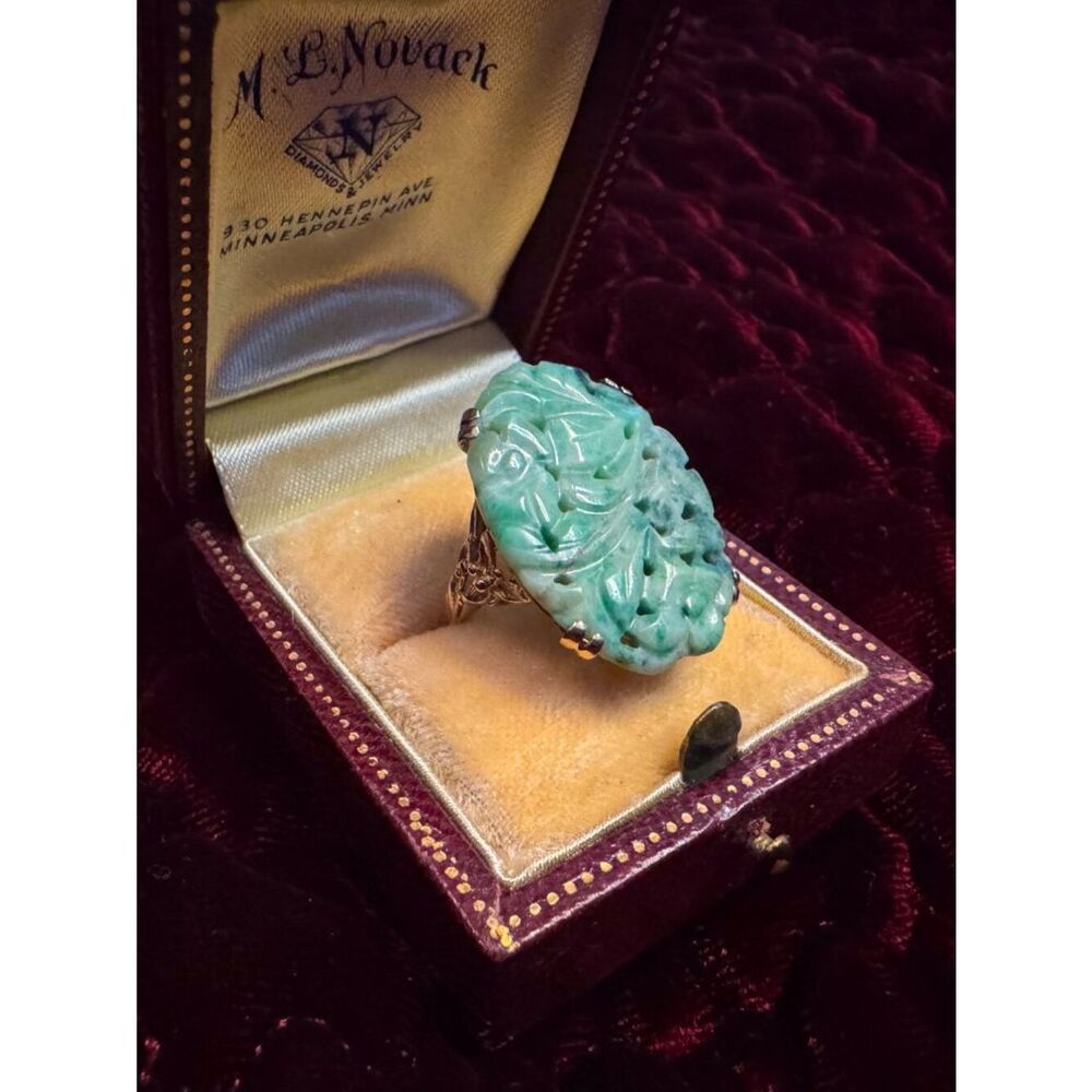 ANTIQUE- 10K Gold- Natural Jade Ring -Size 5- Hand Carved - Art Nouveau